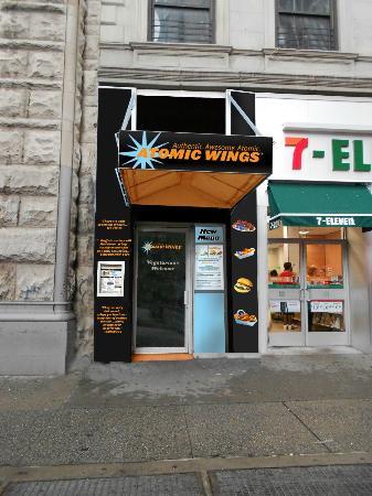Atomic Wings Broadway